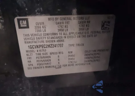 2017 Chevrolet Silverado 1500 Custom z USA, uszkodzony, nr VIN 1GCVKPEC2HZ241707